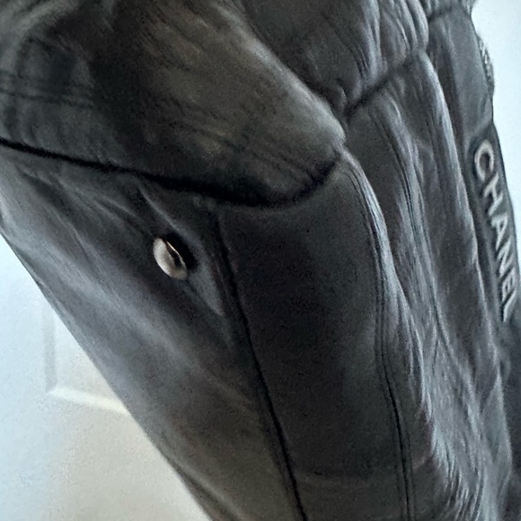 CHANEL LAX Shoulder Bag - Picture 12 of 14